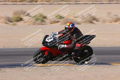 media/Dec-10-2023-SoCal Trackdays (Sun) [[0ce70f5433]]/Turn 9 Inside Set 2 (1115am)/